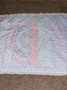 Floral Patchwork Cotton Quilt in Pastel Pink and Blue